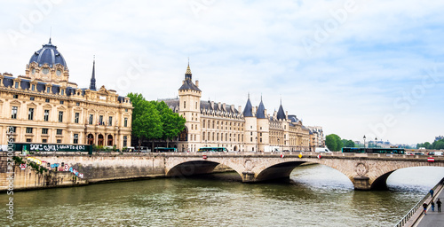 世界遺産 パリのセーヌ河岸