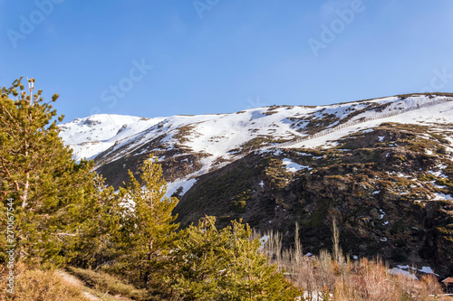 Paisaje de nieve. Parque Nacional de Sierra Nevada. Granada. España. photo