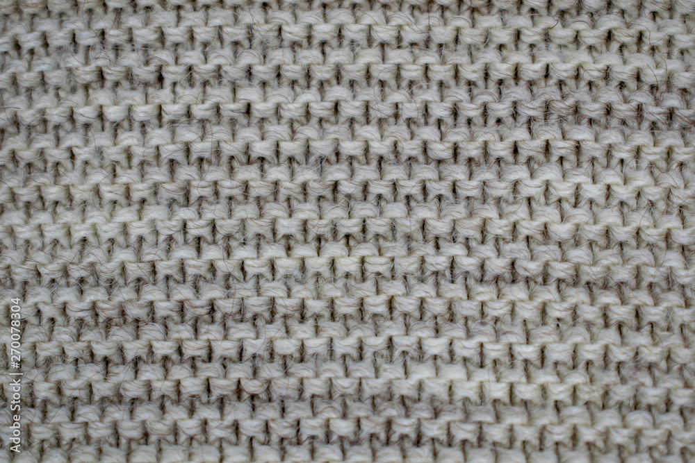 A mixture of hand-knitted materials on the spokes, various patterns and decorations. A mixture of hand-knitted materials on the spokes, various patterns and decorations.