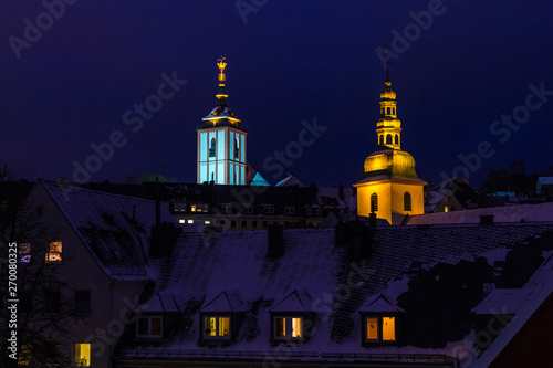 Siegen Nikolaikirche Krönchen und Marienkirche in Winternacht mit Schnee
