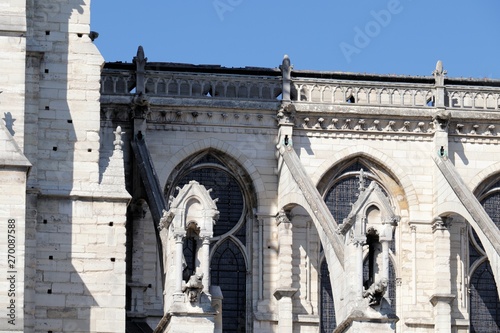 Paris cathedrale Notre Dame apres incendie photo