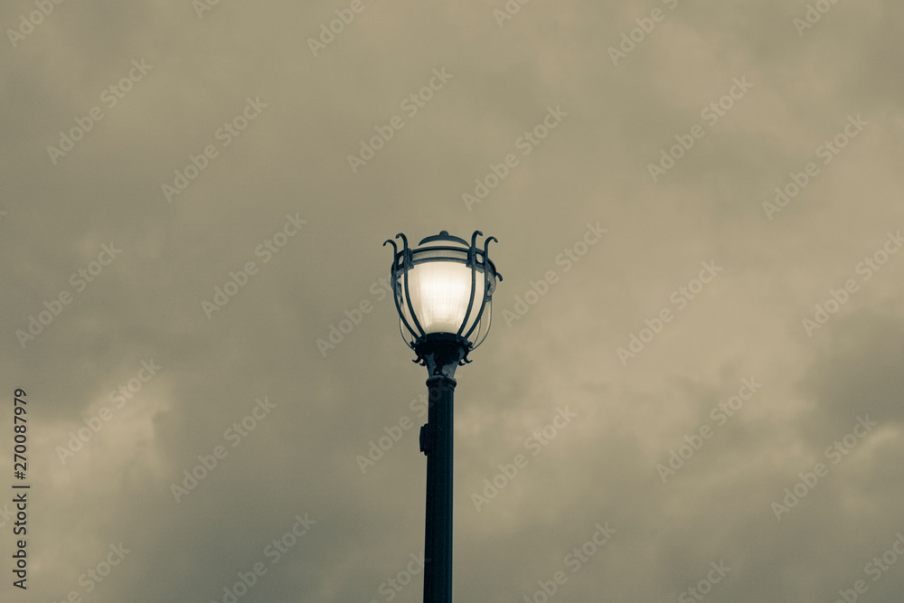 LIGHT POLE