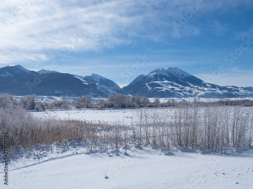 Paradise Valley Montana in Winter © tloventures