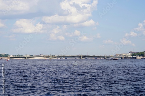 Panoramalandschaft der Newa in St. Petersburg © Achim Wagner