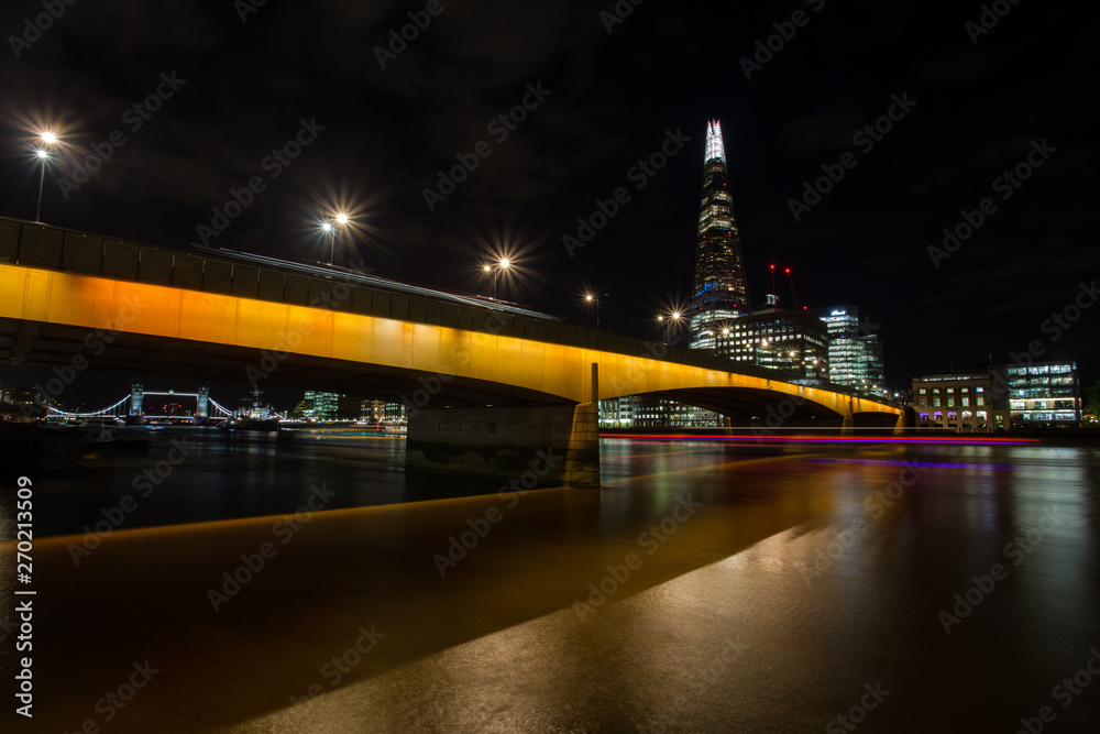 Fototapeta premium London at night