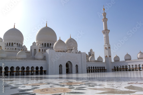 Sheikh Zayed Grand Mosque Center