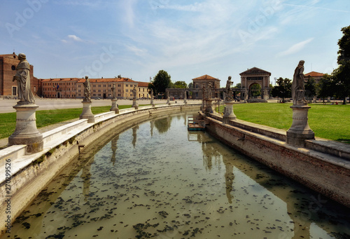 the oval canal around the fountain in Prato della Valle in Padua, Italy. © Сергій Вовк