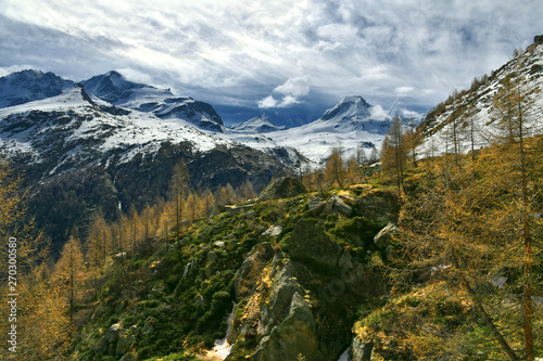 Panorama sul gruppo del Gran Paradiso, visto dalla Valsavaranche