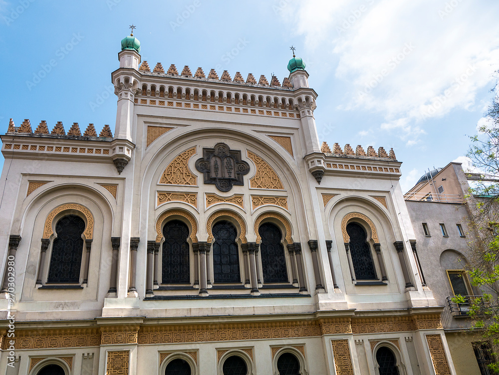 The Jewish Quarter has: six synagogues, including Maisel Synagogue, the Spanish Synagogue and the Old-New Synagogue; the Jewish Ceremonial Hall; and the Old Jewish Cemetery, the most remarkable of its