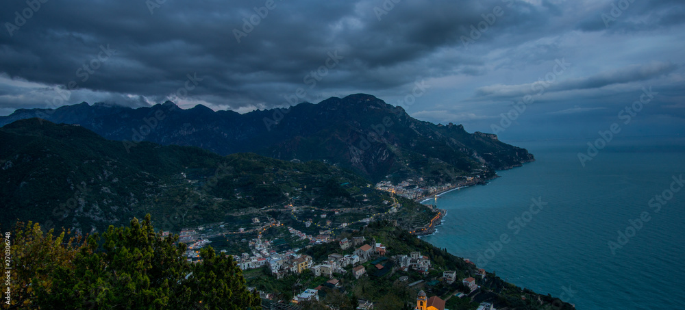 Obraz premium A cloudy day around the Amalfi coast of Italy , even though it was in the winter this place are still stunning with its iconic mountains and colorful beaches. 