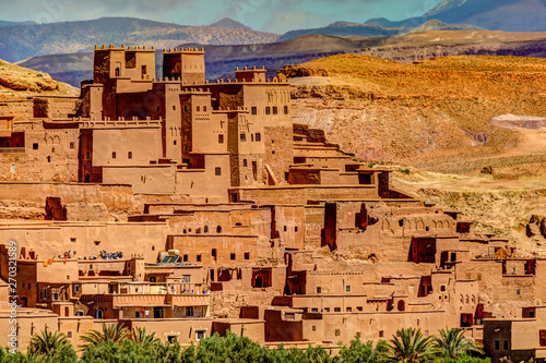 Scenery around Ait Benhaddou fortress in Morocco © Torval Mork