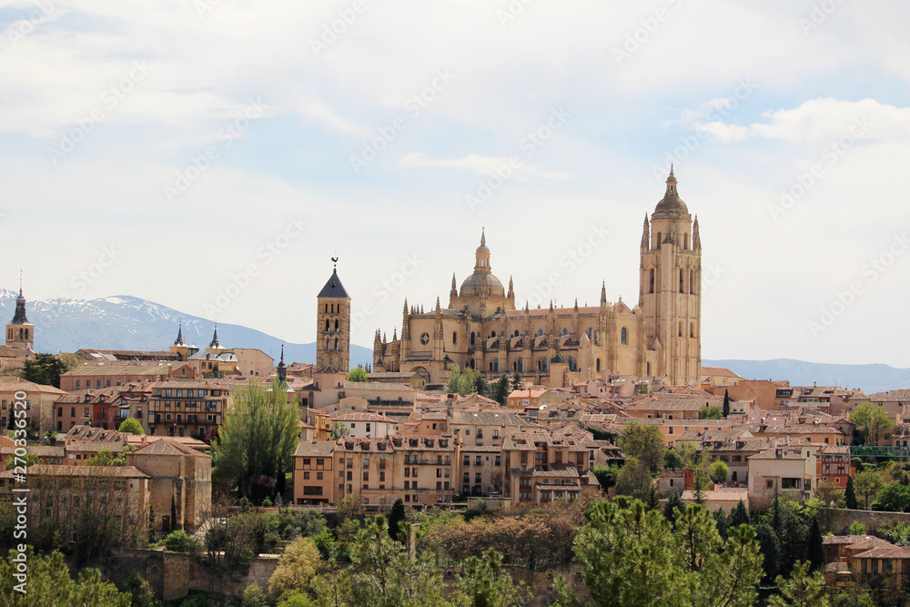 Fototapeta premium View to the center of Segovia, Spain