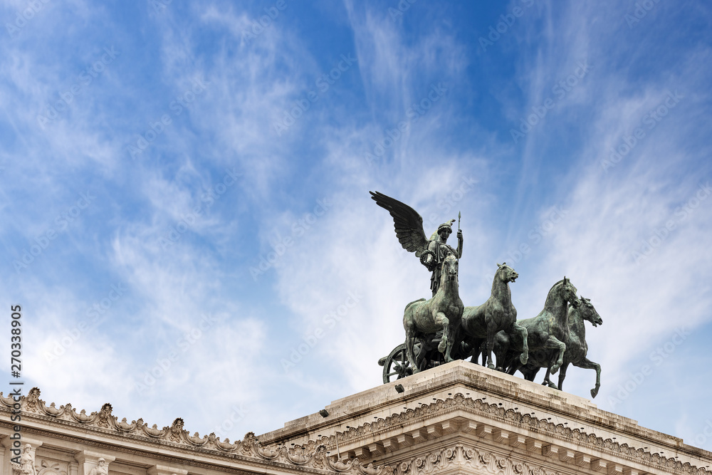 Obraz premium Winged victory and Quadriga - Altare della Patria - Rome Italy