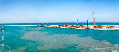 Cargo port with many containers © tadeas