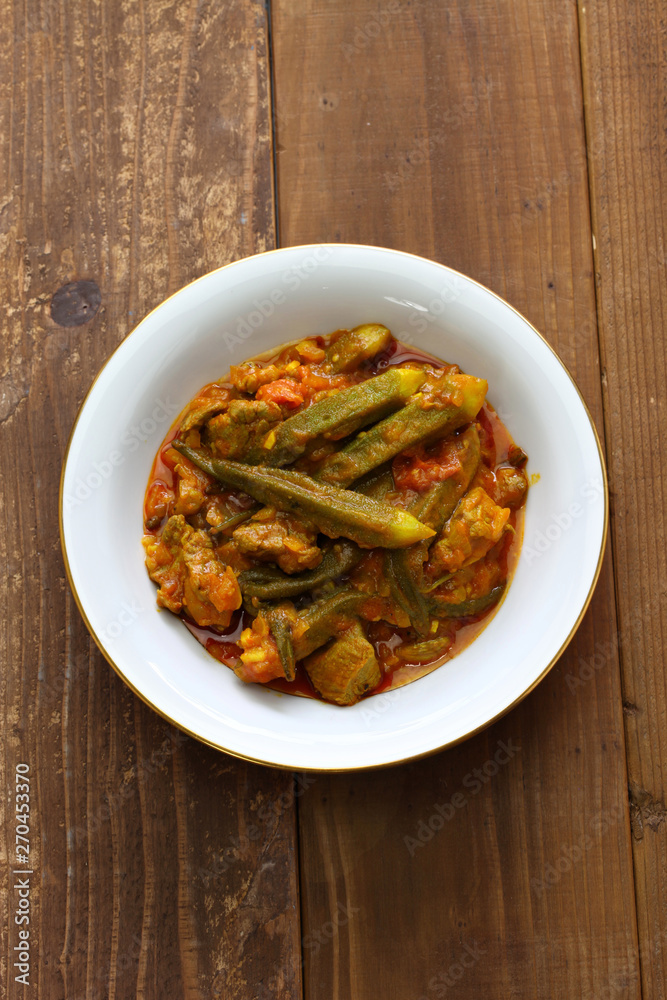 khoresh bamieh, iranian okra stew khoresh bamieh, iranian okra stew