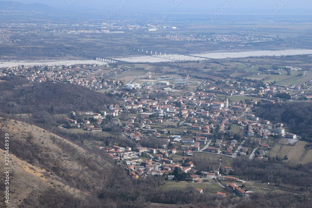 Montereale Valcellina - vista dall'alto