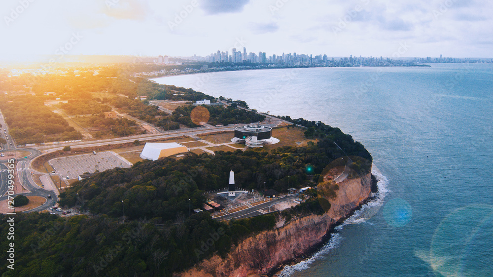 Fototapeta premium Farol do Cabo Branco e Estação Ciências
