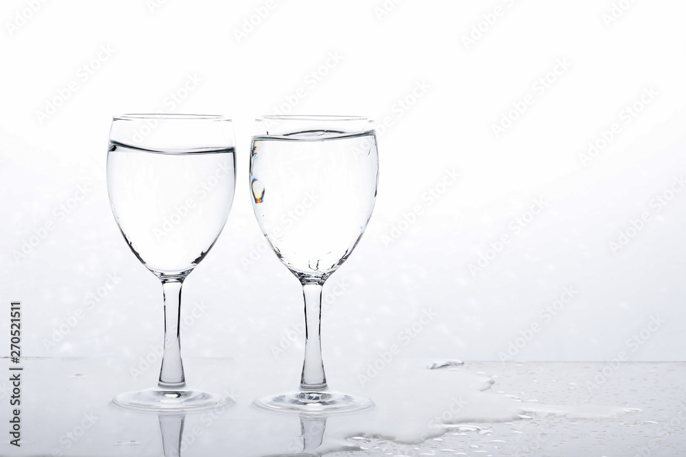 Fototapeta premium water in wine glass , Water splash