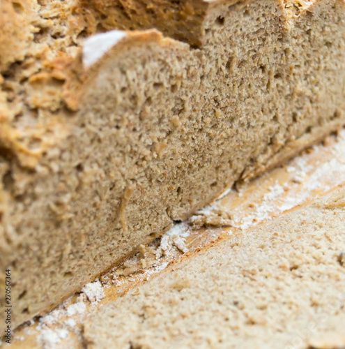 Brot mit schöner Kruste  photo