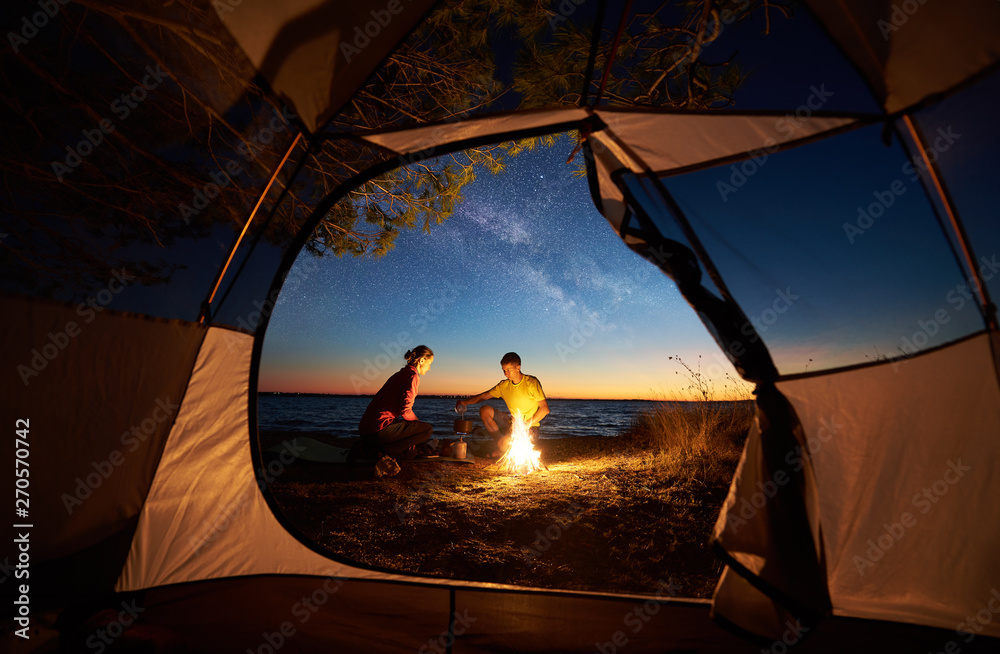 Premium Photo  Camping tent on the beach. adventure camping tourism and  tents and cars by the sea or lake.