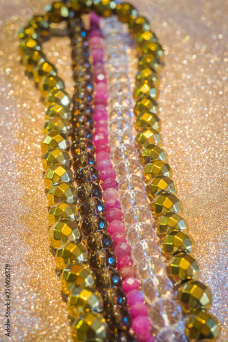 Faceted bead stones