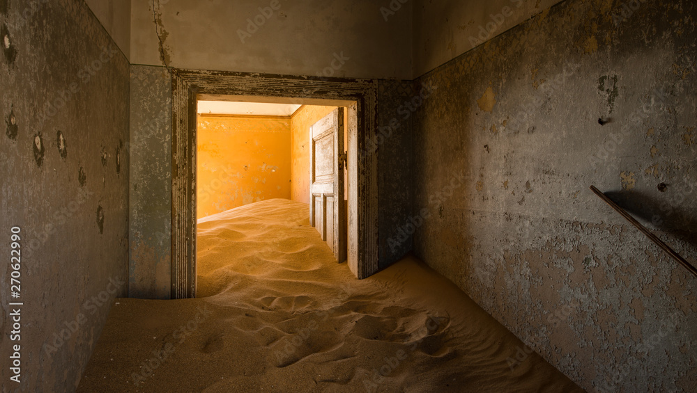 Fototapeta premium Kolmanskop ghost town, Luderitz Namibia