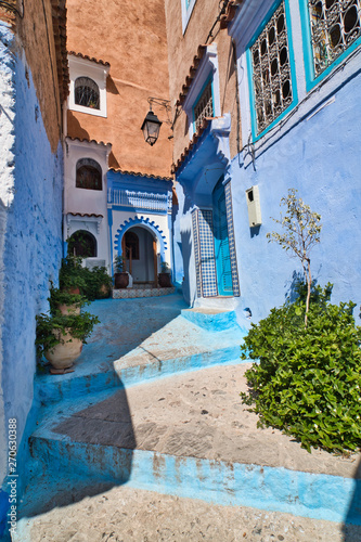 One of the traditional narrow streets of the tourist city of chaouen, in northern Morocco © juanorihuela