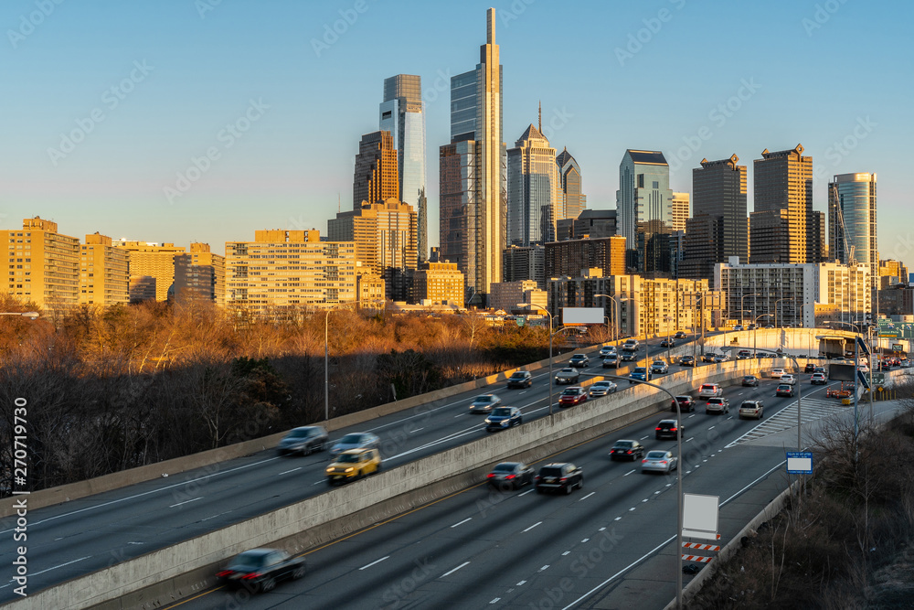 Naklejka premium Philadelphia Pennsylvania cityscape with Expressway in rush hour at the evening time, United States, Business Architecture and Transportation concept