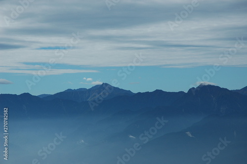 登山