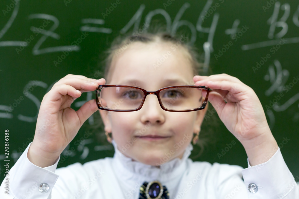 Funny Thick Glasses Meme