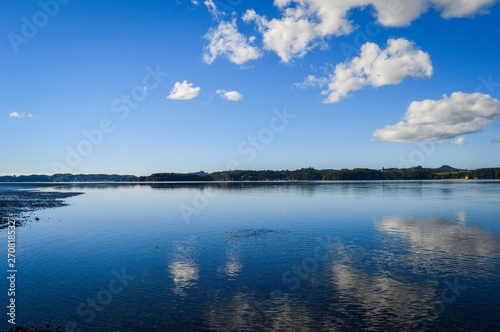 Fototapeta Naklejka Na Ścianę i Meble -  lake and sky