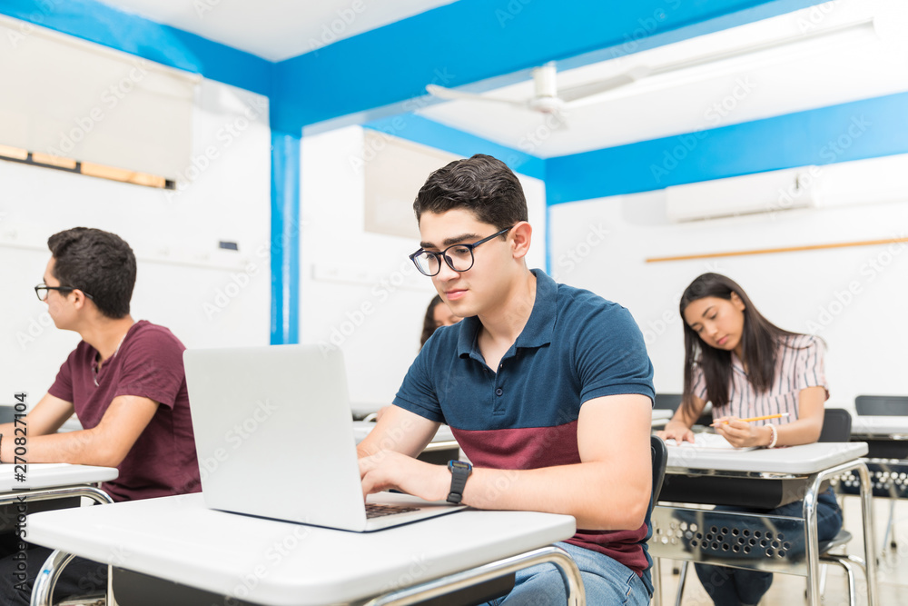 Using Technology To Further His Education Using Technology To Further His Education