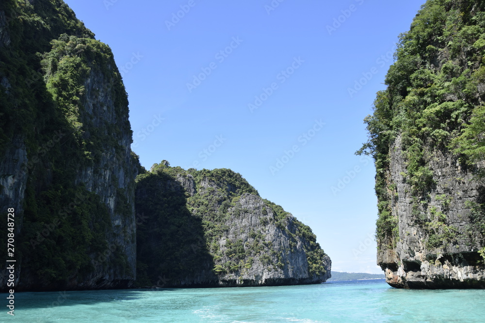 Exploring the Lagoon in Thailand
