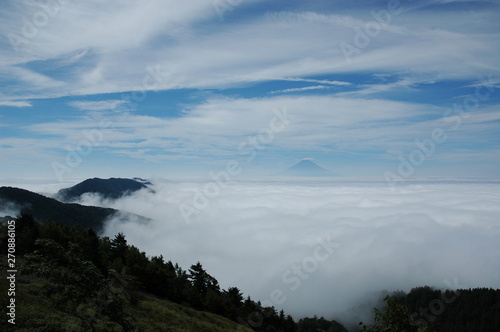 Obraz na płótnie 大菩薩嶺登山 w salonie