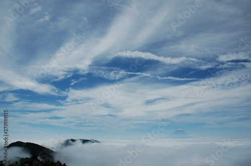 Obraz na płótnie 大菩薩嶺登山 w salonie