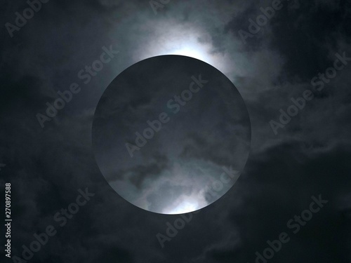 夜の雲