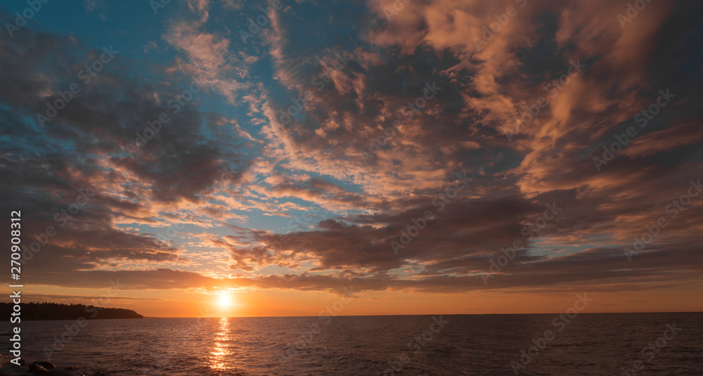 Obraz premium Sunset on the sea
