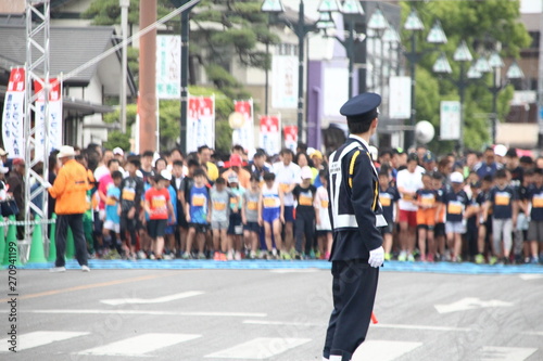 マラソン大会の警備員