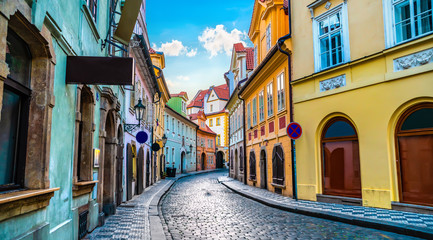 Fototapete Prag Alte Straße in Prag  © zevana