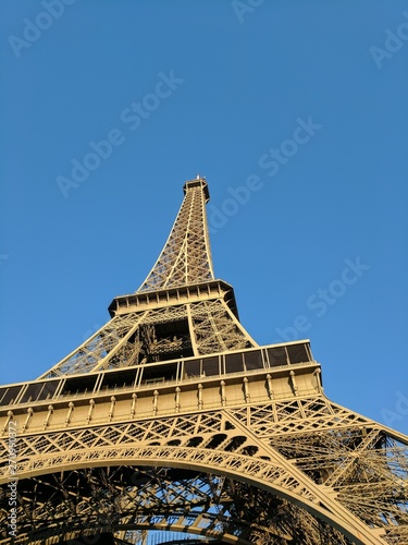 Eiffel Tower Worm s-Eye View