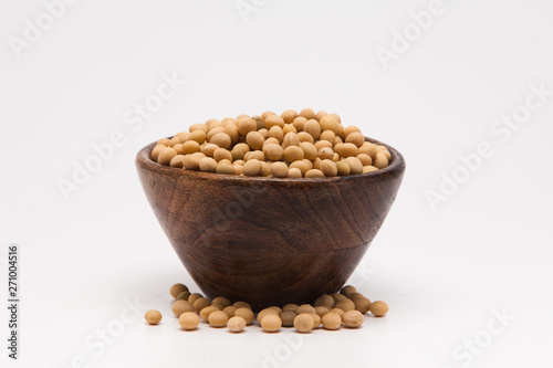  Soybean in wooden bowl on white background