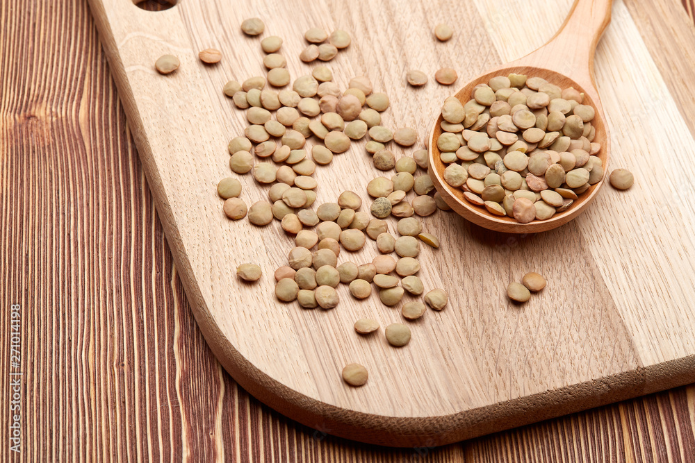 Dry lentils.