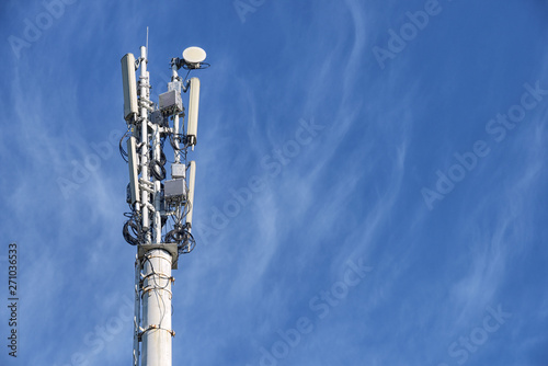 Fototapeta Naklejka Na Ścianę i Meble -  One cellular base station tower