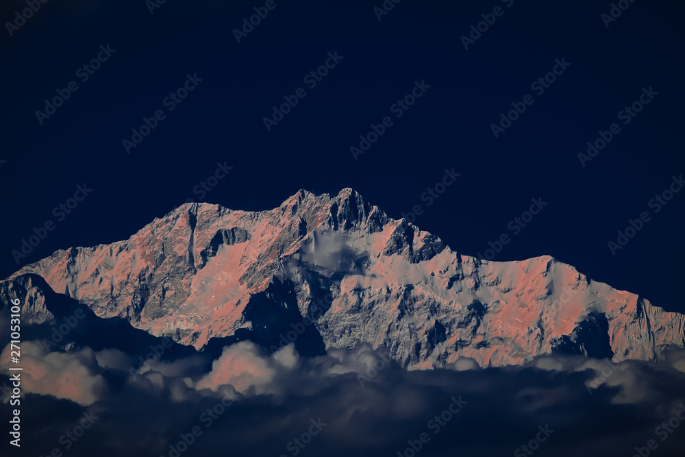 panoramic view of the mount kanchenjunga