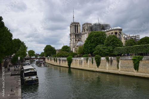Paris - Cattedrale di Notre-Dame (dopo l'incendio del 2019)