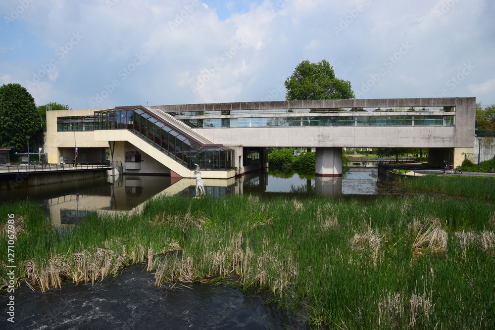 Fototapeta premium Lognes - Train Station