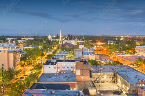 Fototapeta Naklejka Na Ścianę i Meble -  Salem, Oregon, USA downtown