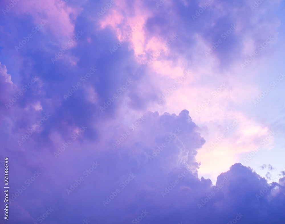 Obraz premium Blue sky with white clouds.