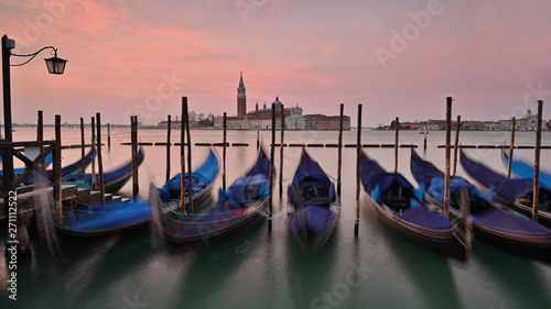 Gondeln in Venedig © franke 182