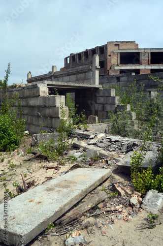 Abandoned construction site of Hospital. Abandoned at 1991,during Ukrainian undependence crisis.  Kiev Region,Ukraine © Sergey Kamshylin